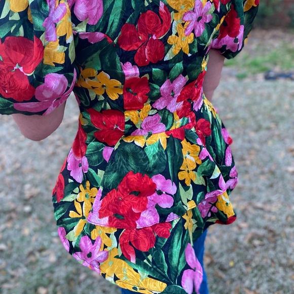 Vintage floral blouse - Picture 3 of 7